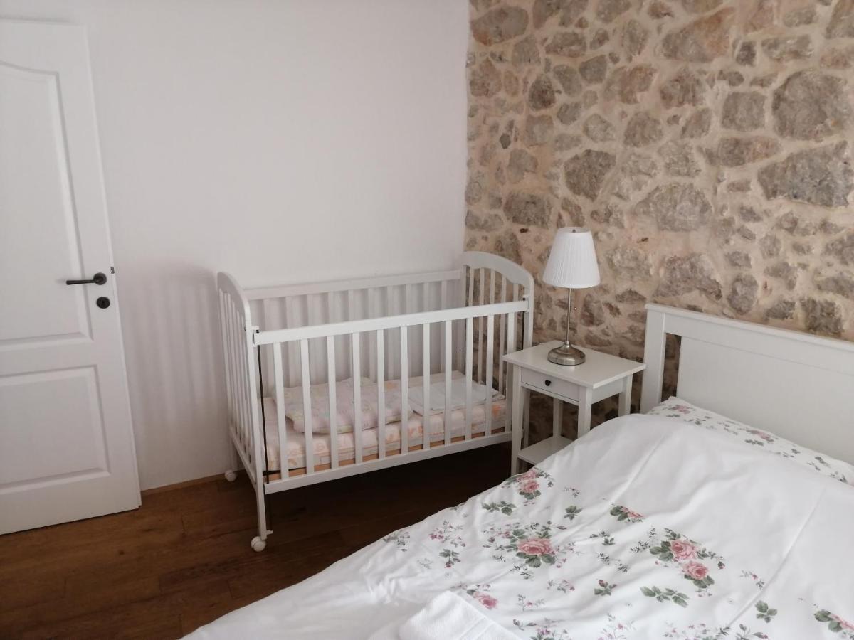 Magdalena Villa Vrbnik  Eksteriør bilde