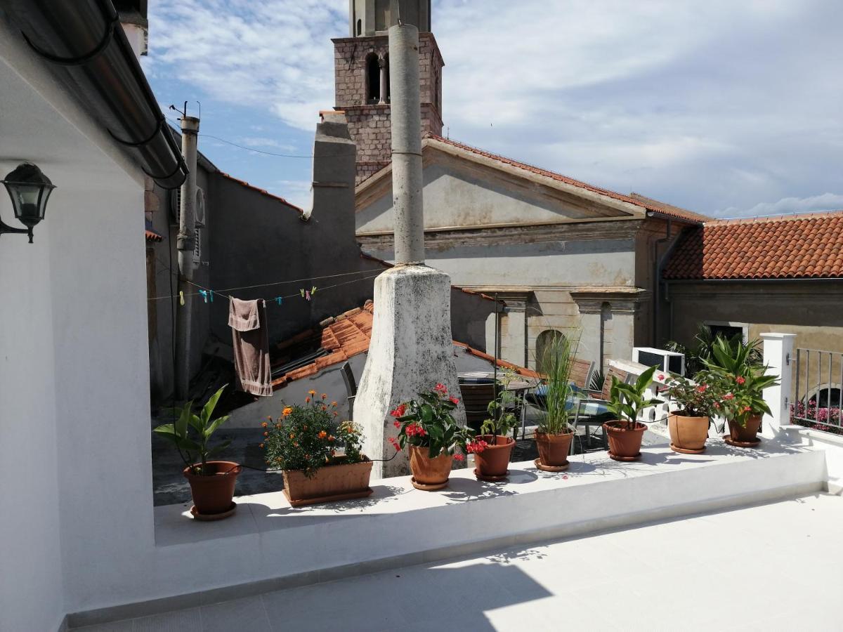 Magdalena Villa Vrbnik  Eksteriør bilde